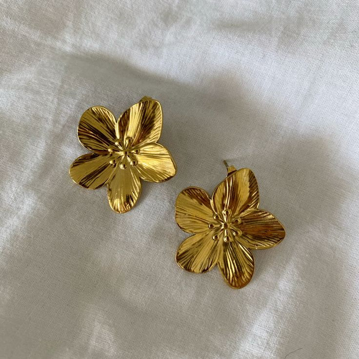 BLOOM EARRINGS